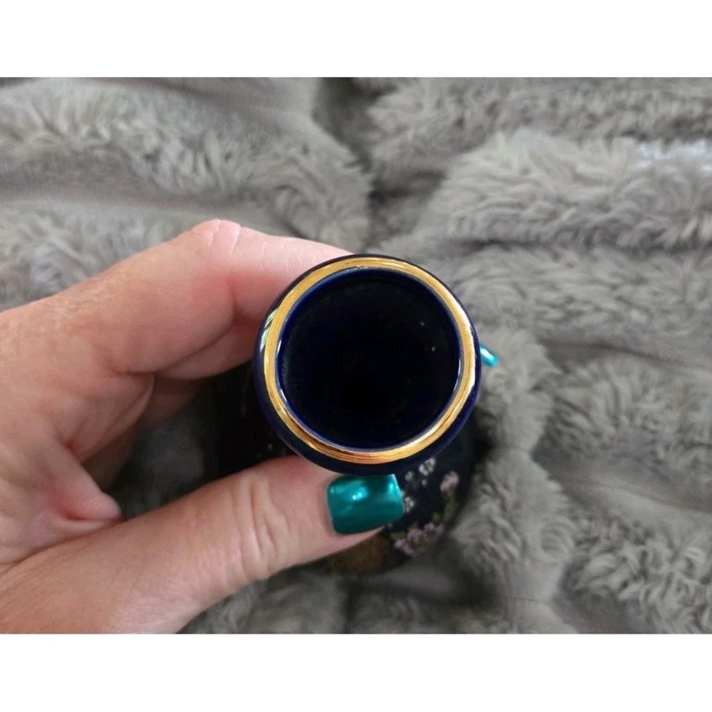 VTG Small Floral Vase 4